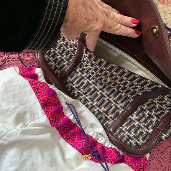 Tory Burch Tote - Picture 8 of 9